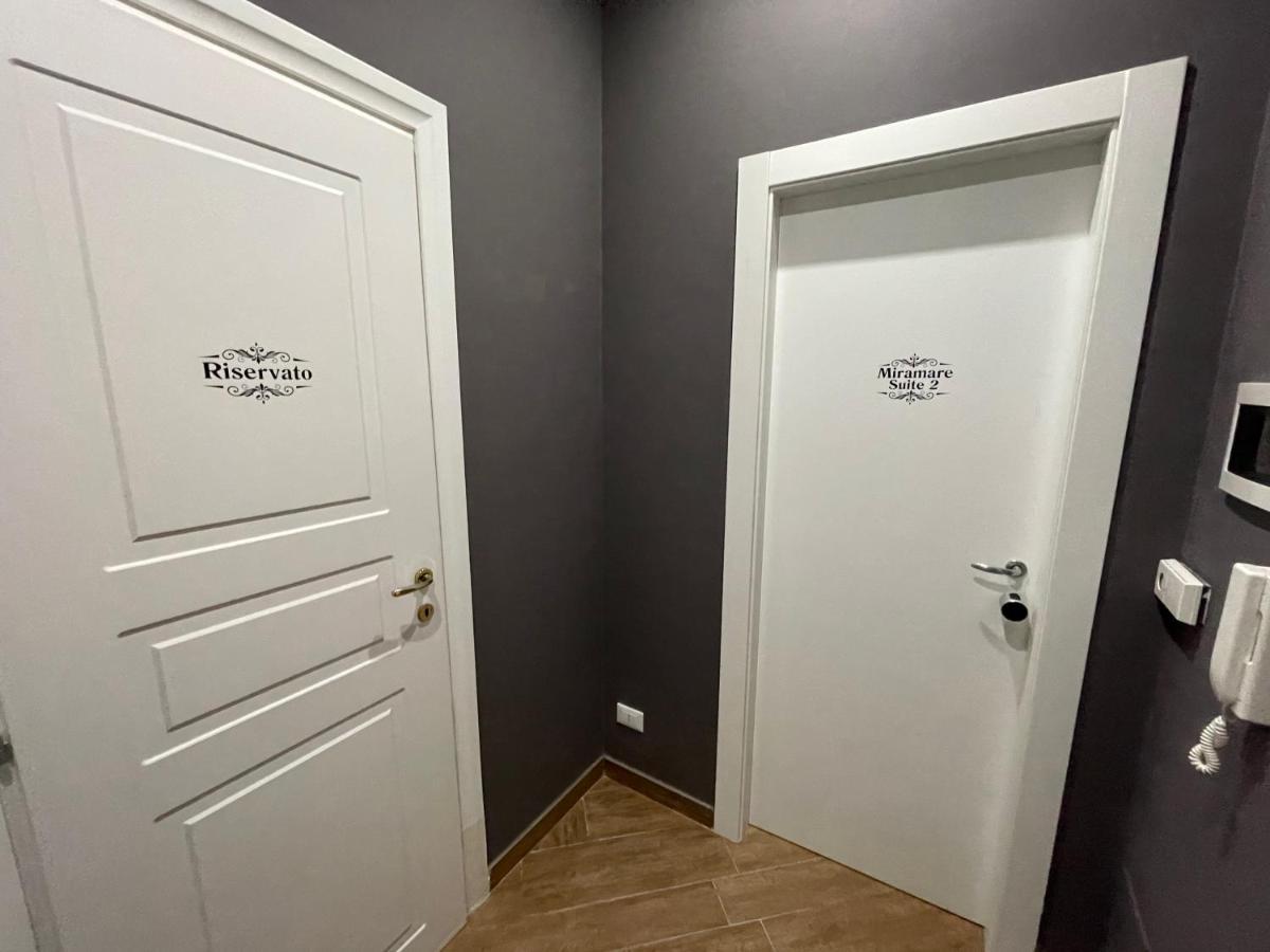 B&B Miramare Suite Borgo Таранто Экстерьер фото
